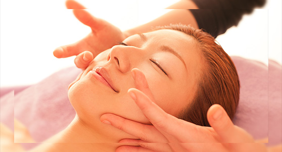 ディープタッチフェイシャル - エステサロンPMK