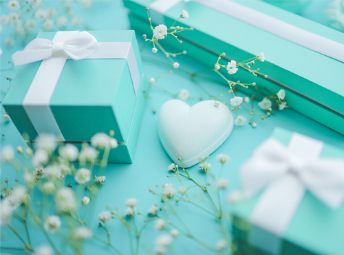 女性へのプレゼントにエステ体験は喜ばれる？エステギフトの選び方