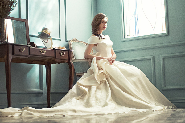 結婚式前の美肌ケアは皮膚科とエステどちらがいい？選び方のポイント